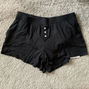 Thinx black period sleep shorts